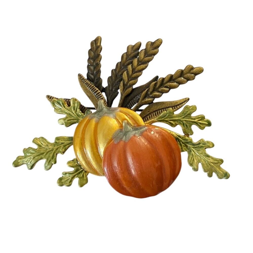 Vintage Harvest Fall Pumpkin Brooch Autumn Halloween Signed KC Gourd Squash